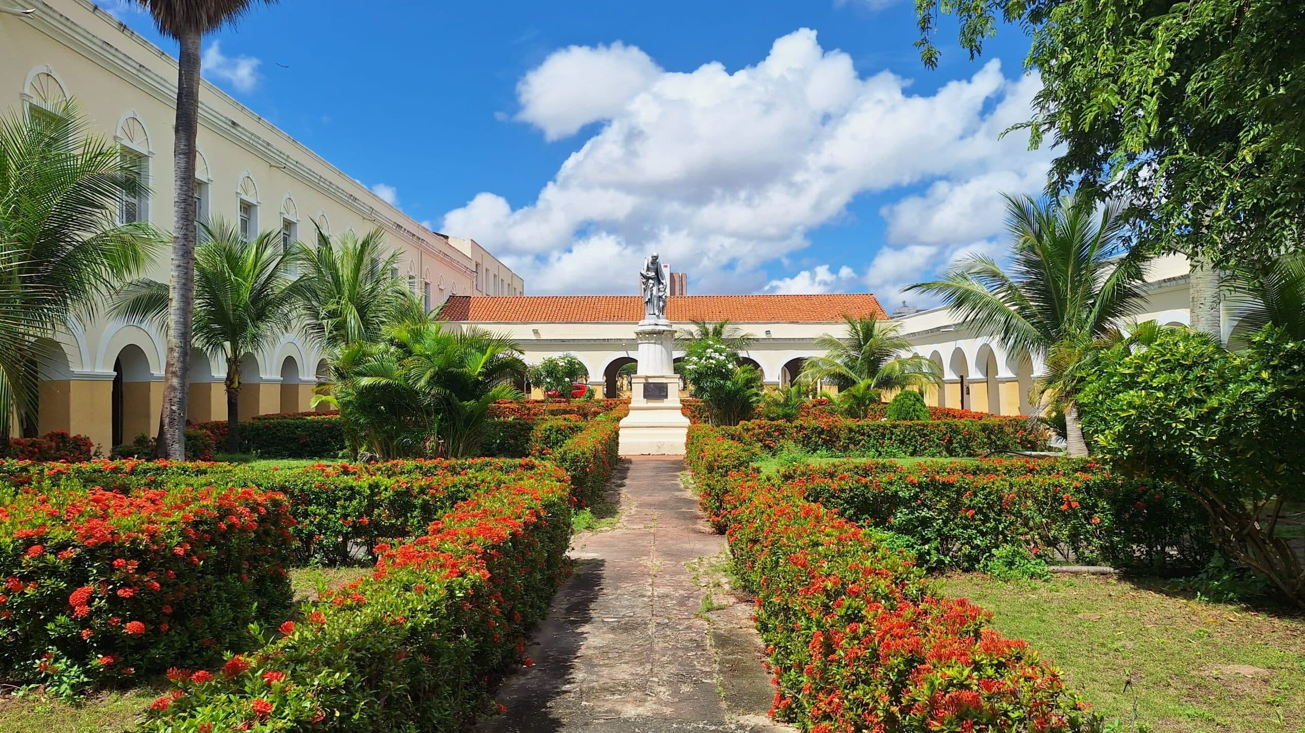 Faculdade Católica do Ceará - 1