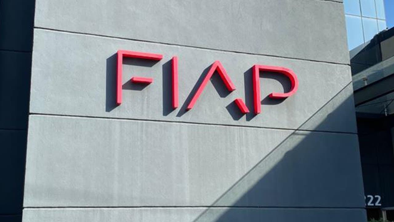 Faculdade de Informática e Administração Paulista - 1