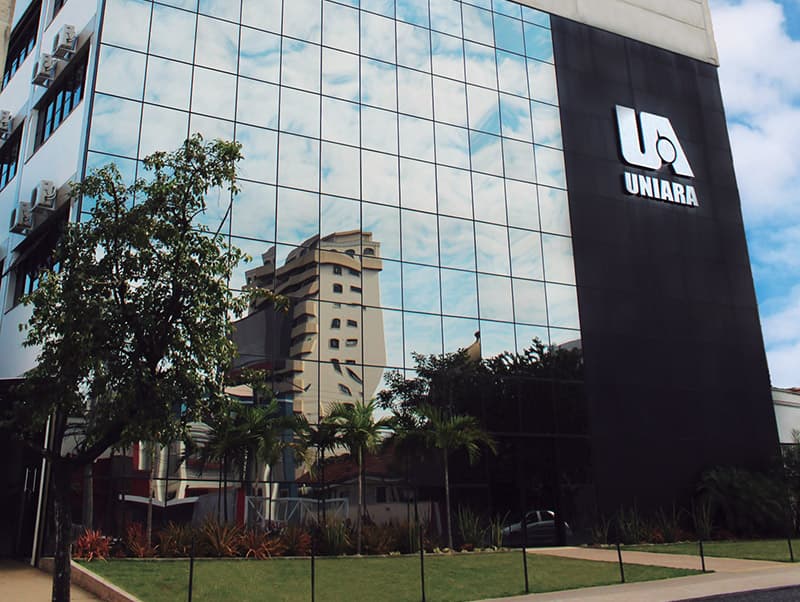 Centro Universitário de Araraquara - 1