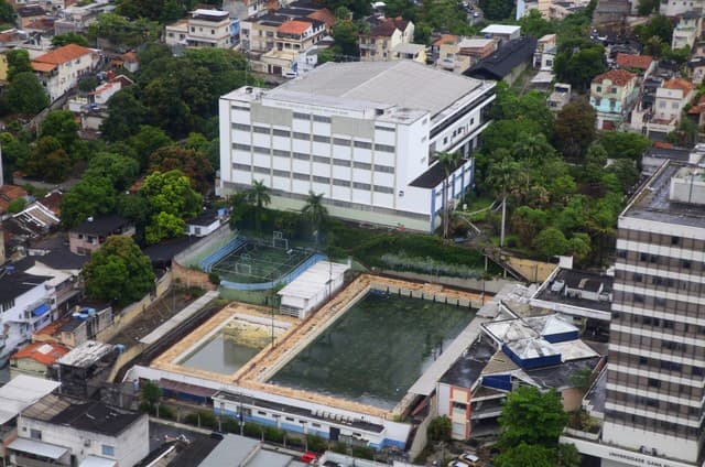 Universidade Gama Filho - 1