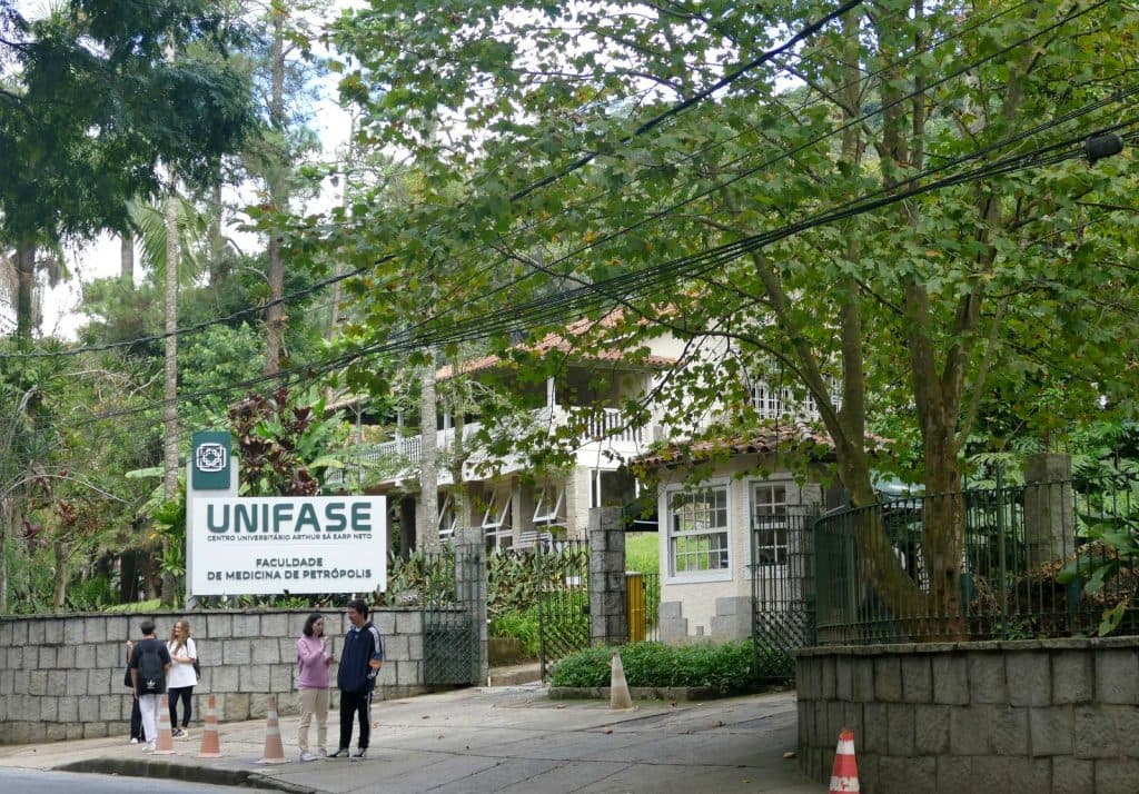 Centro Universitário das Faculdades Associadas de Ensino - 1