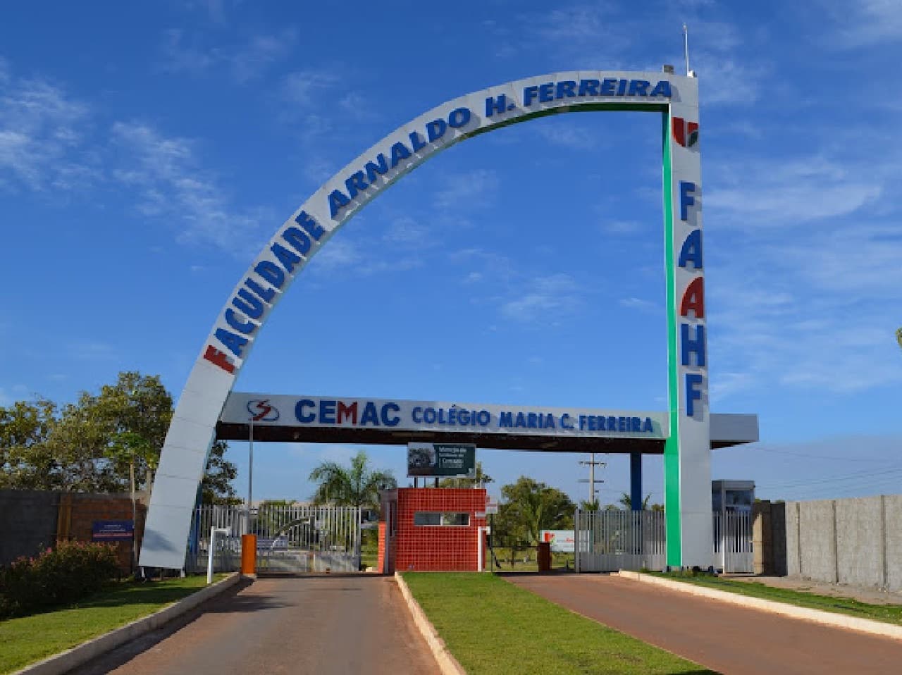 Faculdade Arnaldo Horácio Ferreira - 1