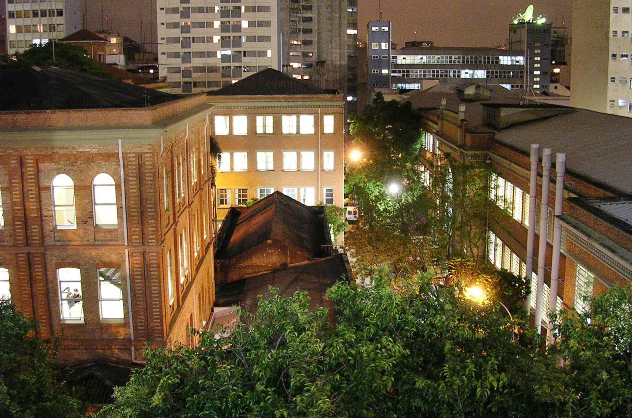 Universidade Mackenzie - 1