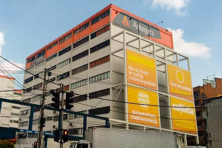 Faculdade Anhanguera de Taboão da Serra - 1