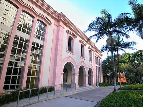 Pontifícia Universidade Católica de São Paulo - 1
