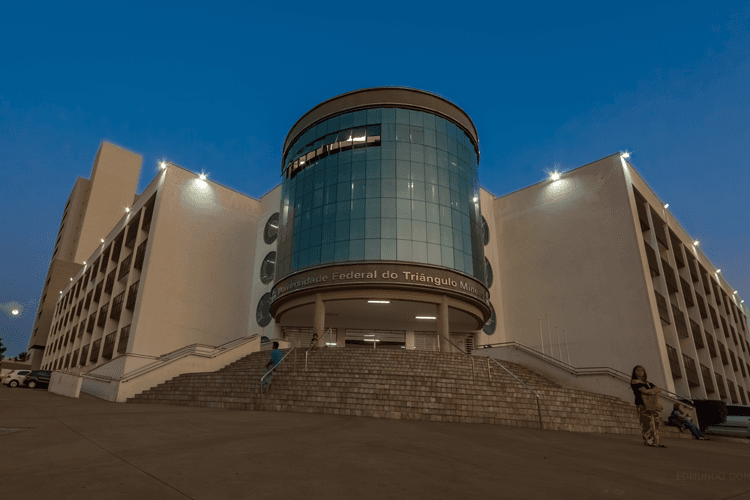 Universidade Federal do Triângulo Mineiro - 1