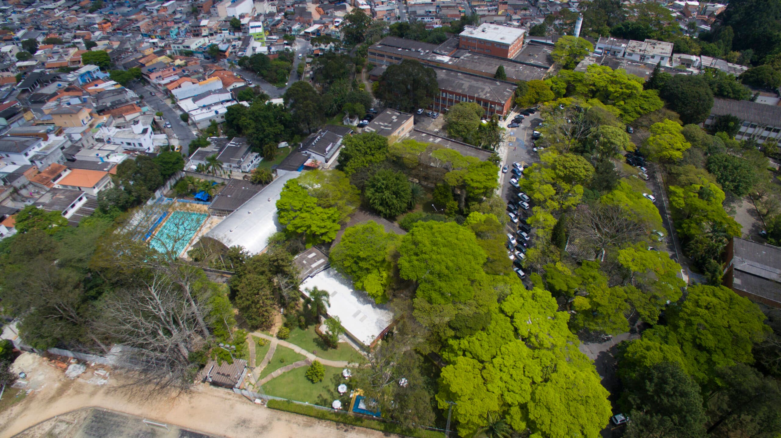 Escola Superior Nacional de Seguros - 1